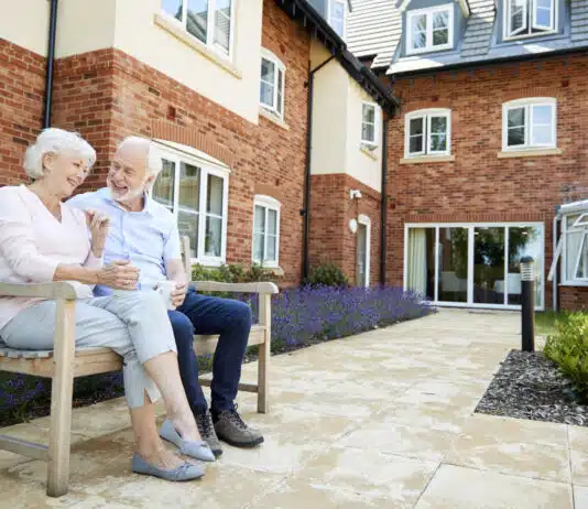 Les résidences pour seniors : comment trouver la communauté qui vous convient ?