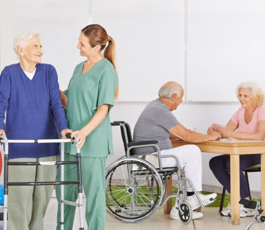 Qu’est-ce que la conciergerie de luxe pour seniors ?