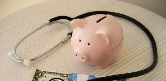 Quelle est la différence entre la sécurité sociale et la CPAM ?