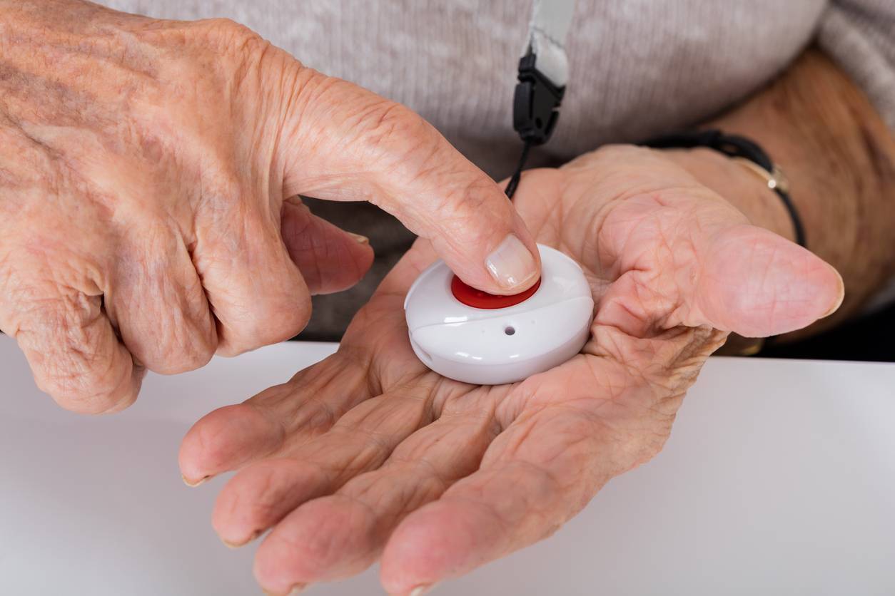 La téléassistance pour les seniors actifs